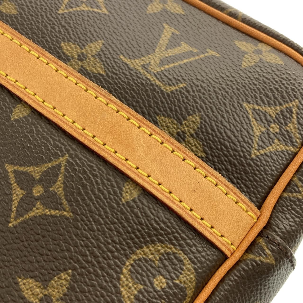 Louis Vuitton Monogram Trocadero 27 cm Shoulder — view 6