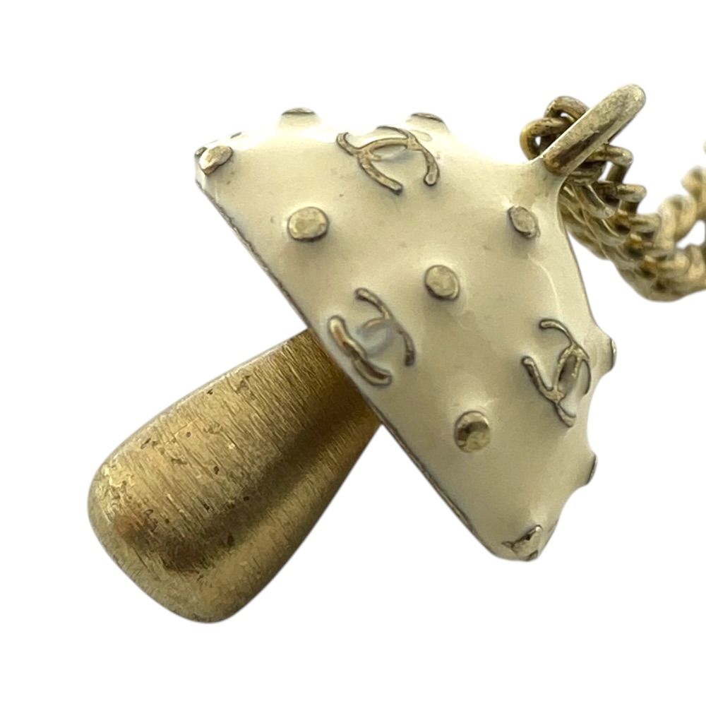 Chanel Bracelet Mushroom Chain Charm CC Logo Enamel Gold Ivory Pop Gorgeous — view 6