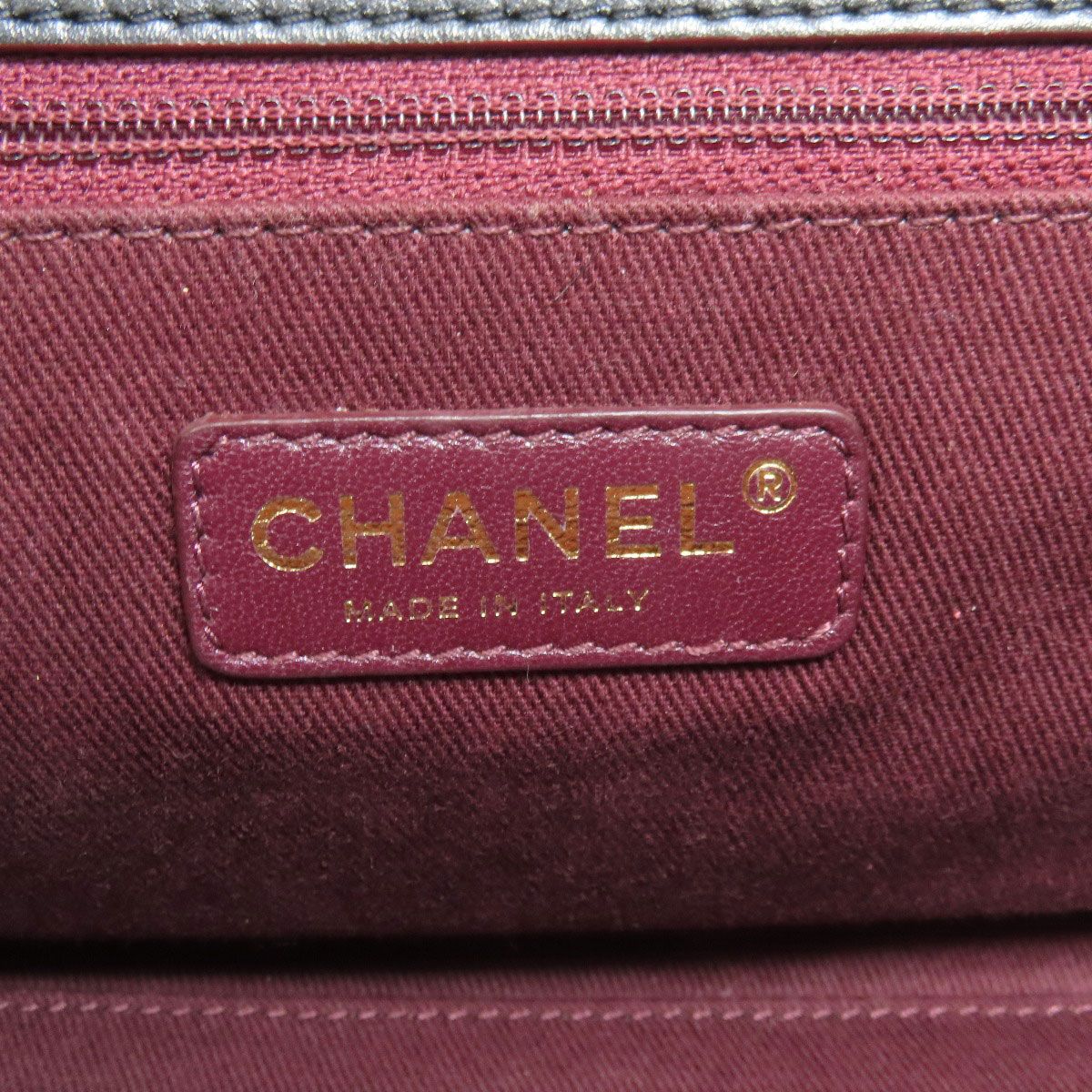 Chanel Chain Shoulder Quilted Gold Bag Lambskin — view 6