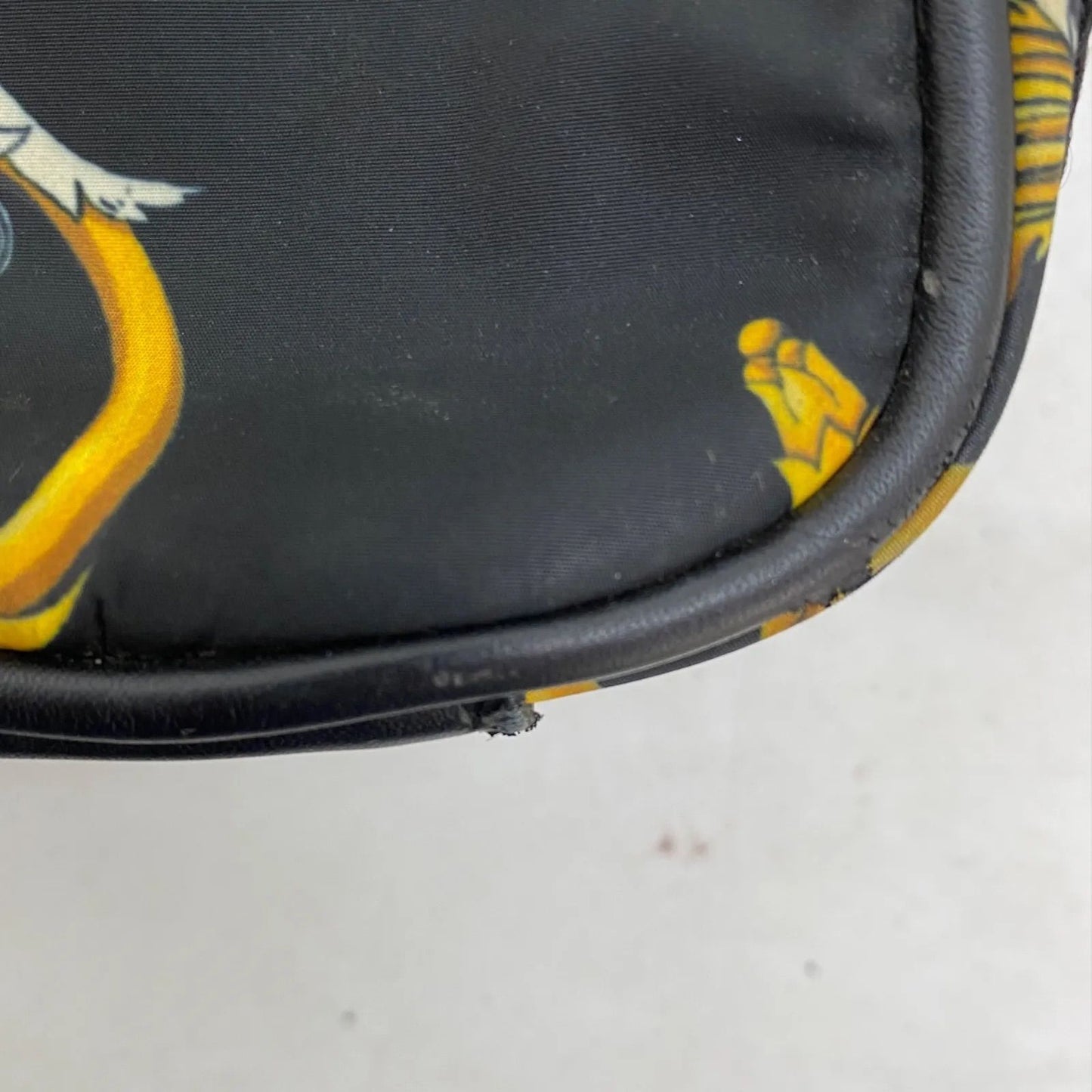 Versace Shoulder Bag Pochette Crossbody Travel Medusa — view 8