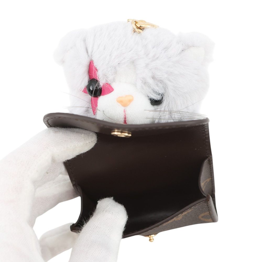 Louis Vuitton Bag Charm Monogram Faux Fur LV Kitten Earphones Case — view 5