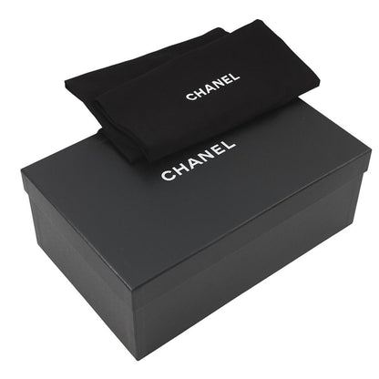 Chanel Sneakers CC Logo Quilted Leather Suede 38 Shoes White Black — view 9