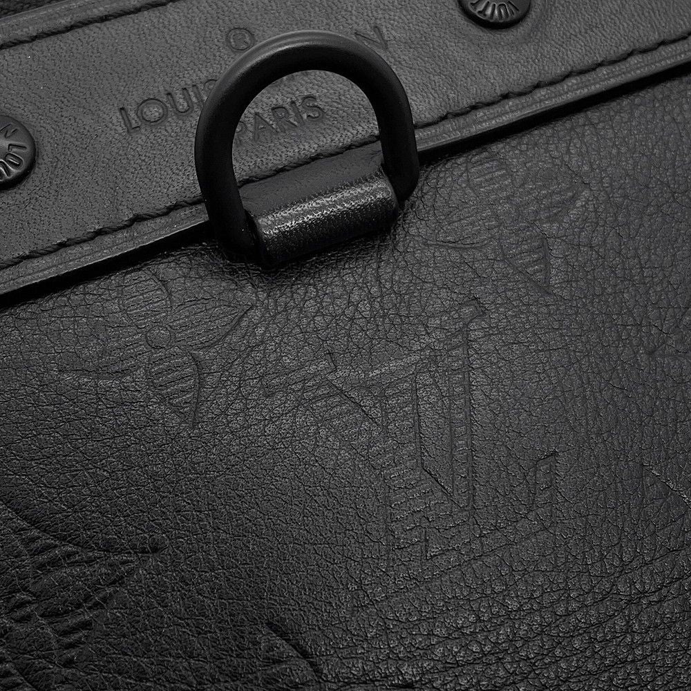 Louis Vuitton Clutch Monogram Shadow Pochette Discovery Black — view 9