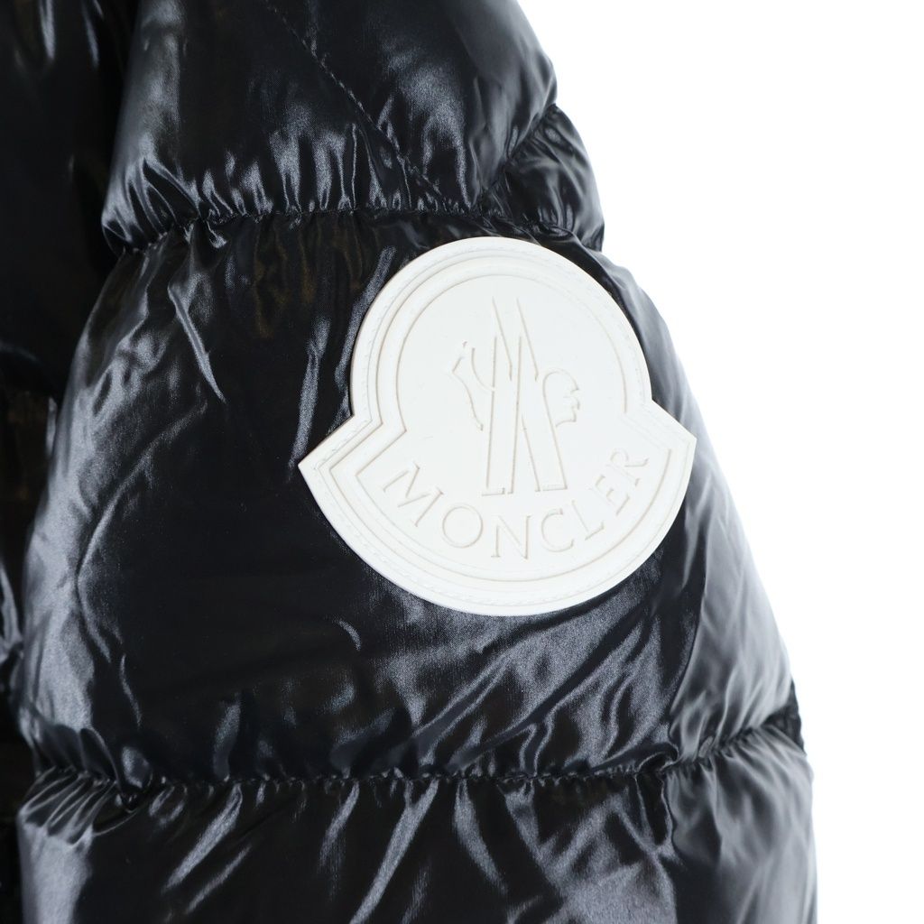 Moncler Dubois du Fleece Rubber Patch Logo Down Jacket Black — view 6