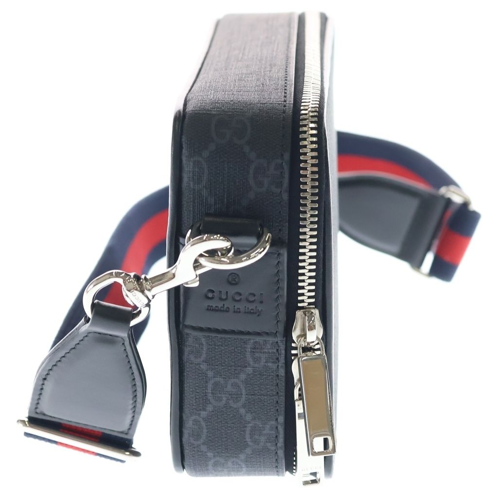 Gucci GG Supreme Canvas Shoulder Bag Silver Black — view 3