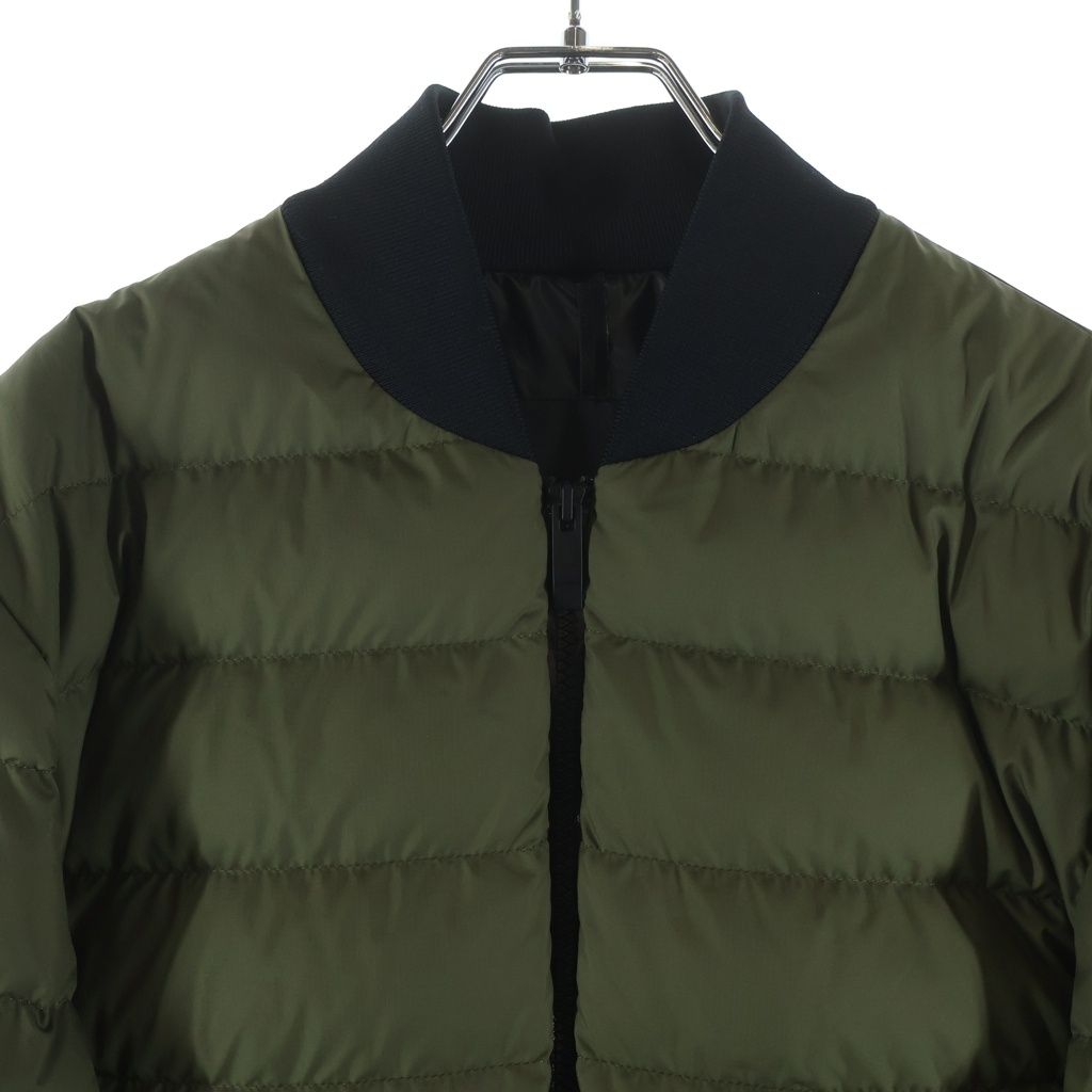 Moncler Oise Down Jacket Arm Logo Patch Zip Up Green — view 3