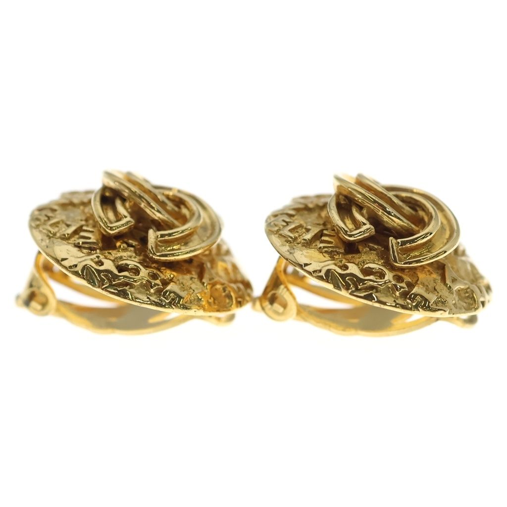 Chanel CC Logo Round Earrings Gold — view 3