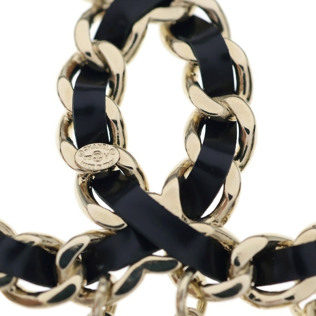 Chanel CC Logo Charm Icon Brooch Pin Badge Gold 18 — view 5