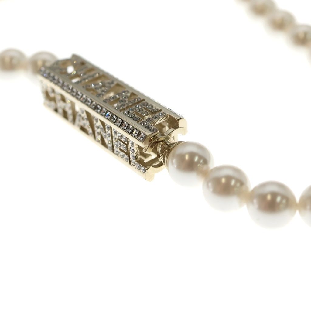 Chanel Logo Necklace Faux Pearl Rhinestone White Gold 24c — view 5