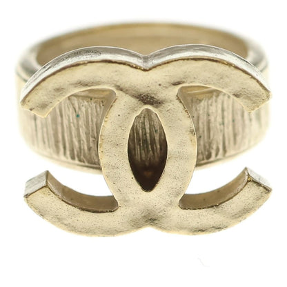 Chanel CC Logo Ring Gold — view 4