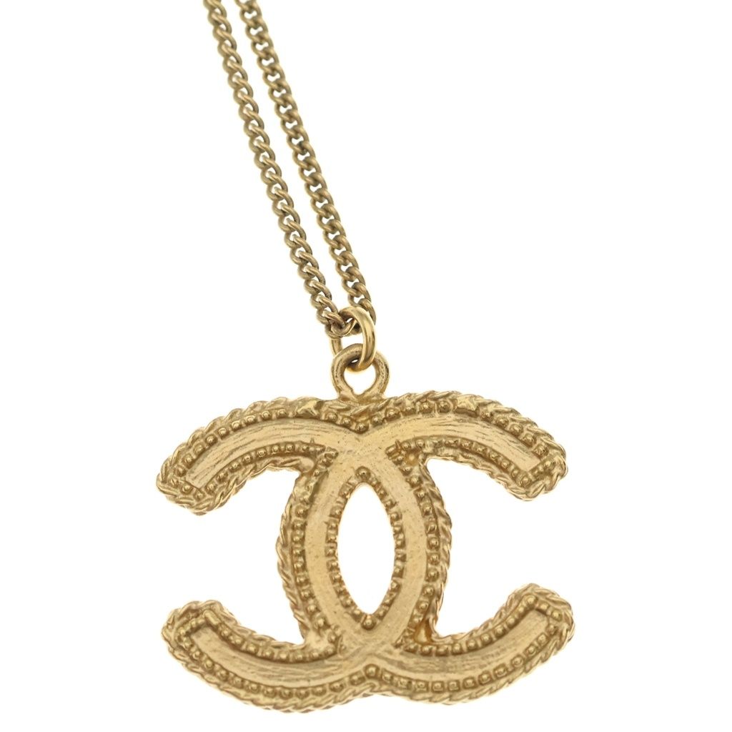 Chanel CC Logo Pendant Chain Gold — view 3