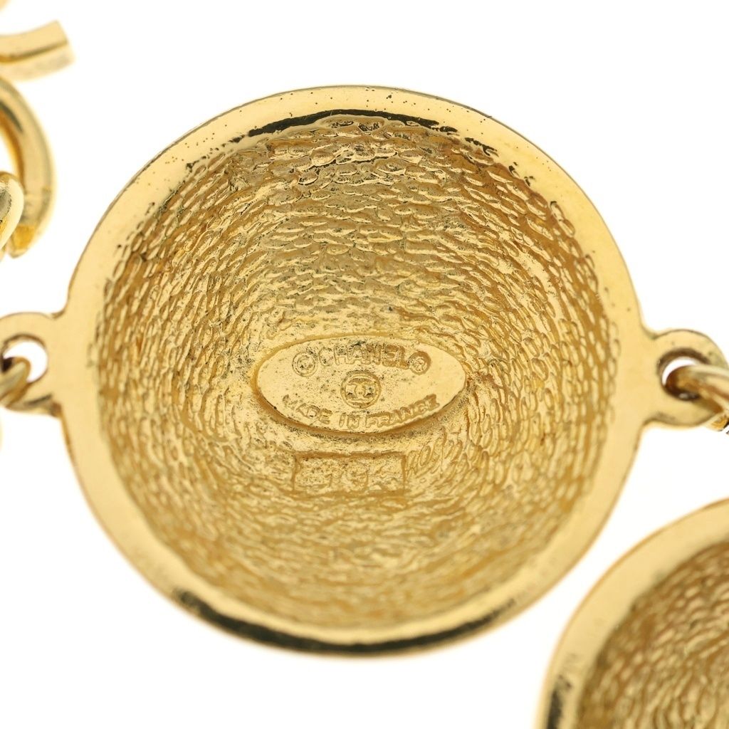 Chanel Quilted CC Logo Bracelet Gold — view 5