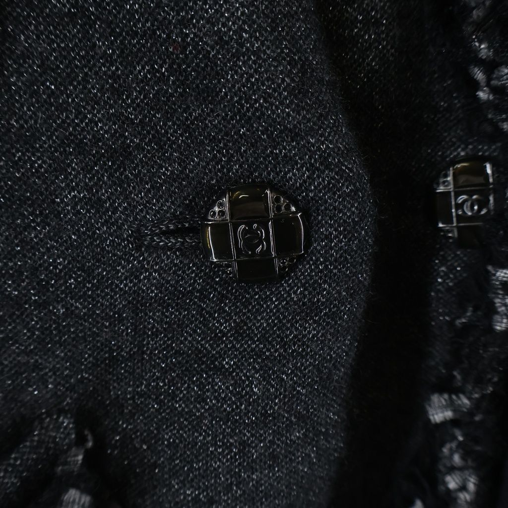 Chanel CC Logo Multi Pocket Cashmere Knit Cardigan Gray — view 6