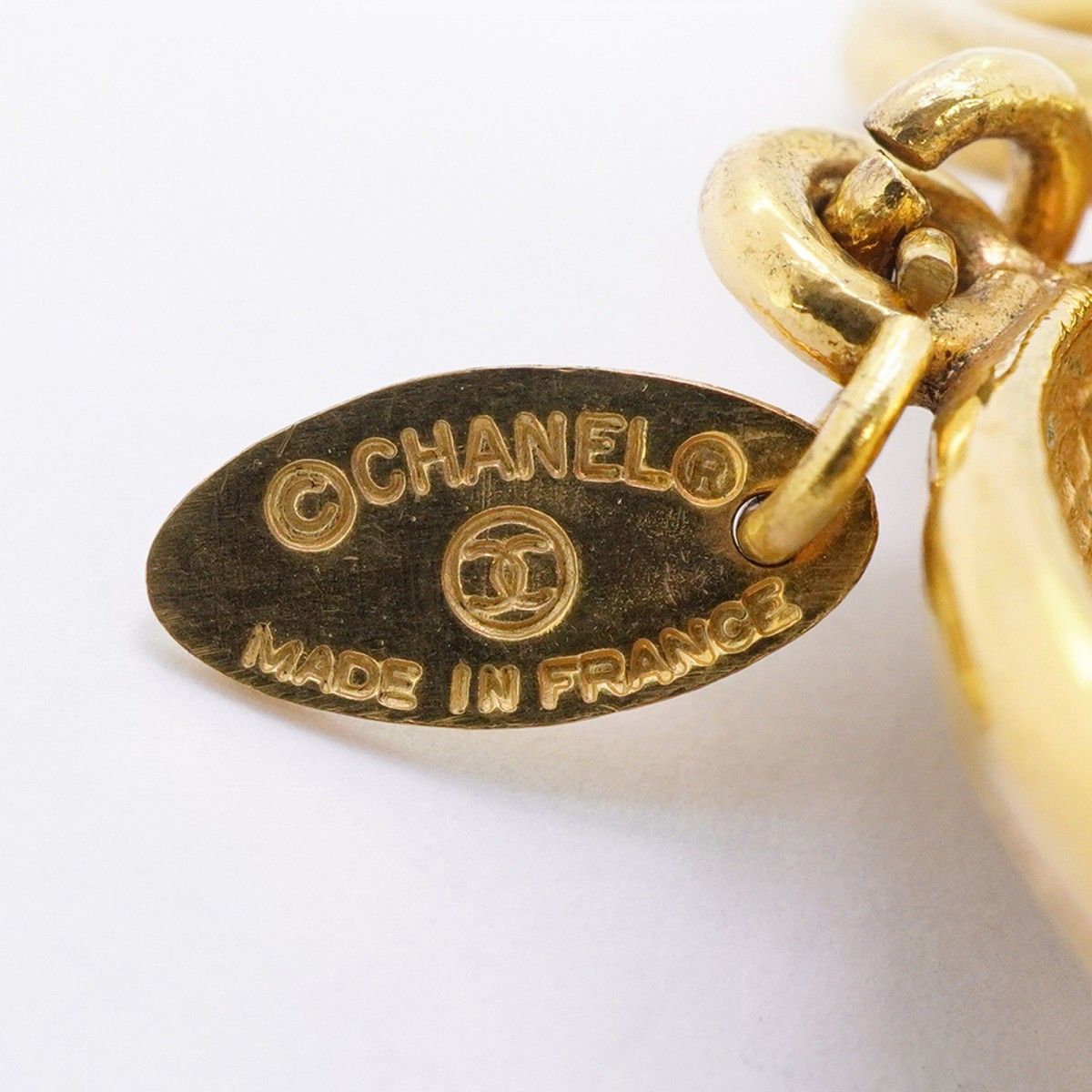 Chanel Bracelet Vintage CC Logo Round — view 5