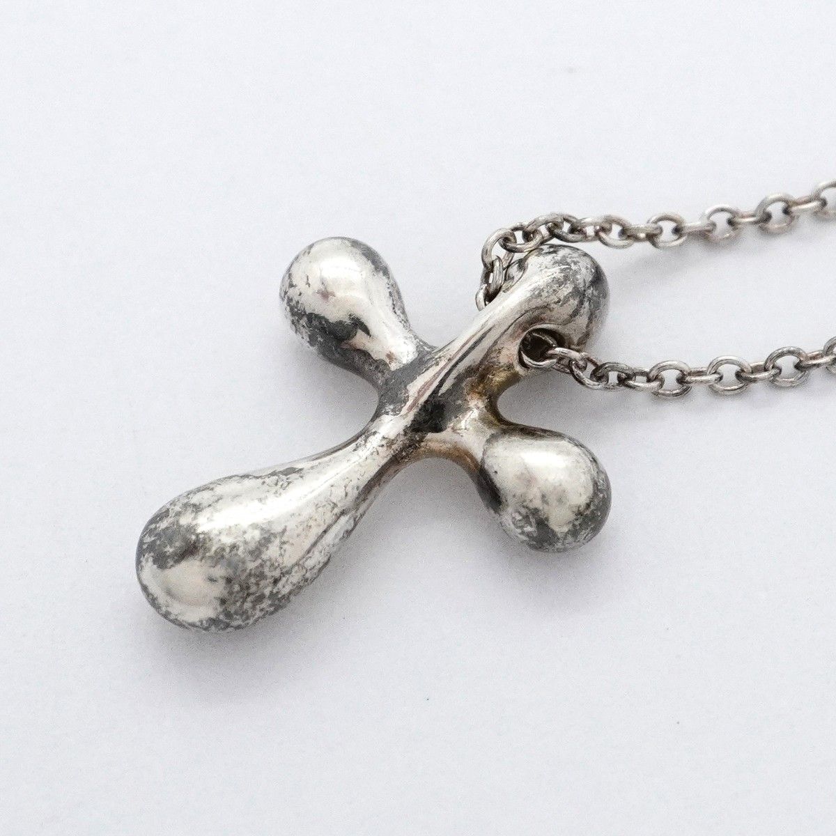 Tiffany & Co Necklace Small Cross Silver — view 8