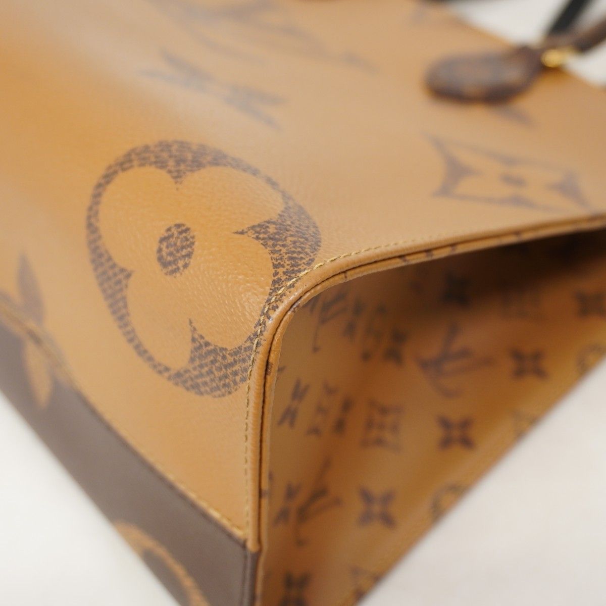 Louis Vuitton Tote Monogram Giant Reverse On The Go Brown 2-Way — view 6