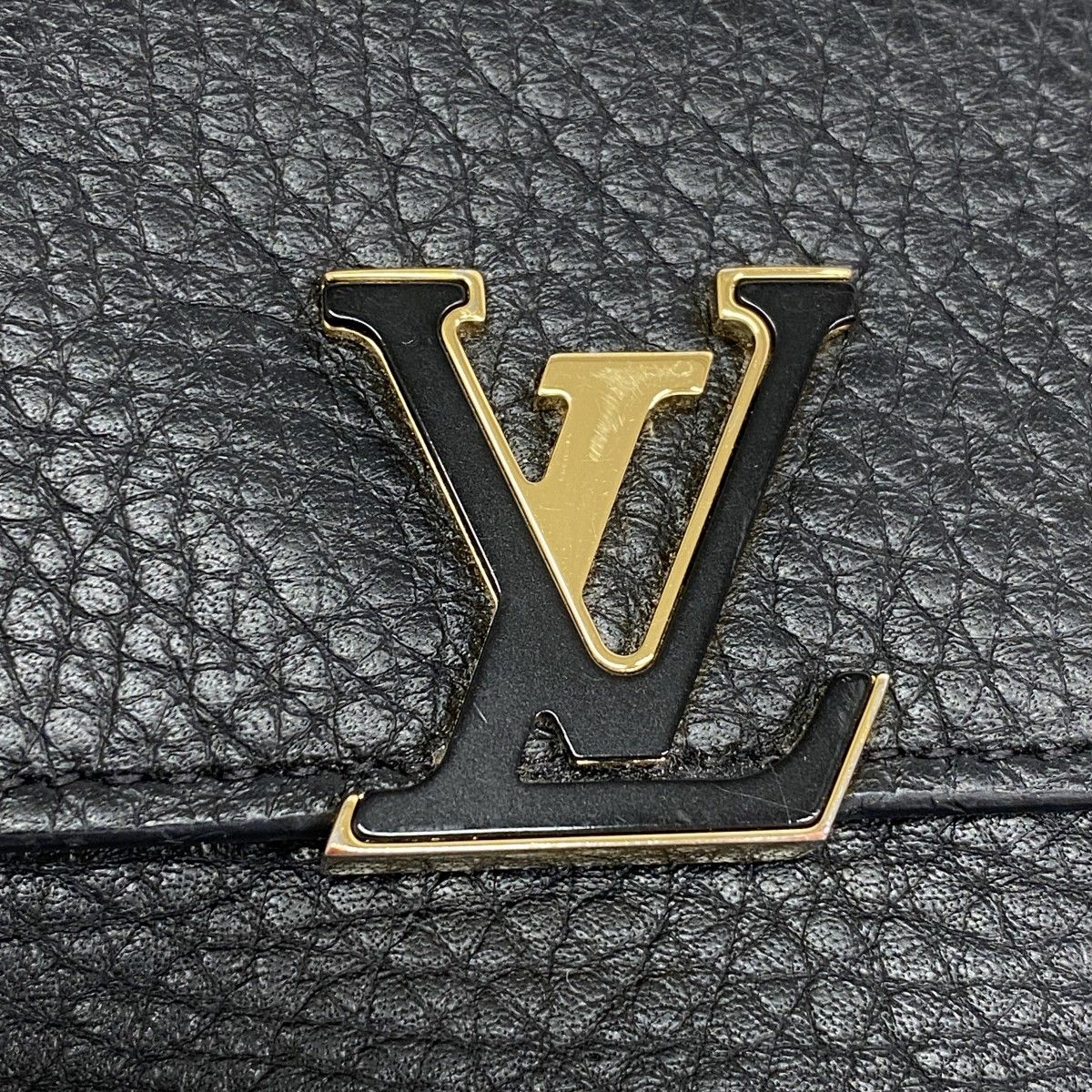 Louis Vuitton Trifold Wallet Portefeuille Capucines XS Noir — view 7