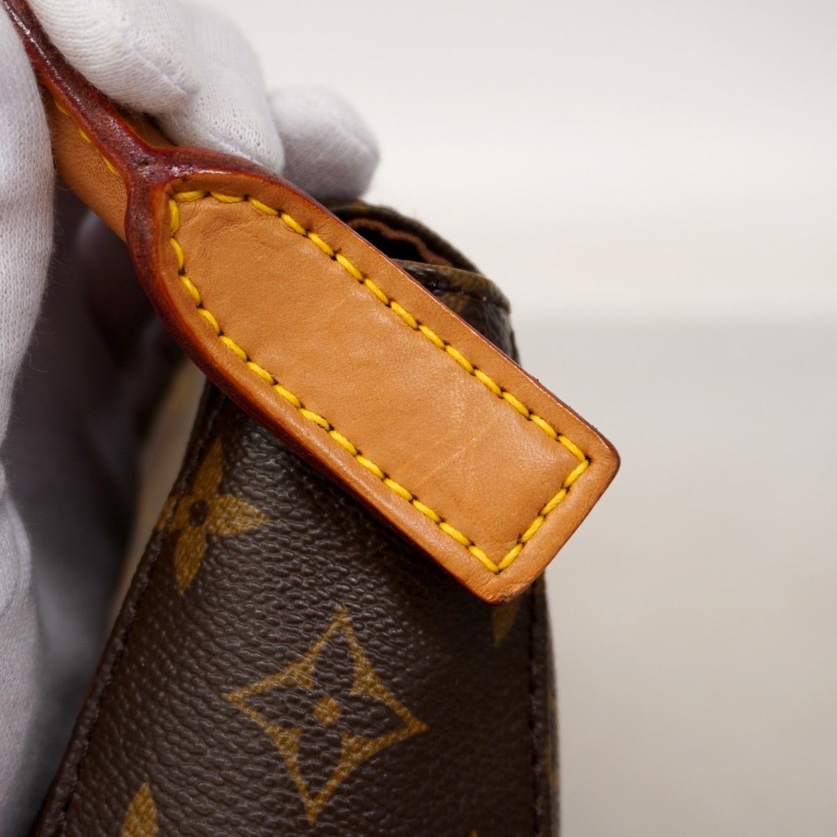 Louis Vuitton Shoulder Bag Monogram Mini Looping Brown — view 9