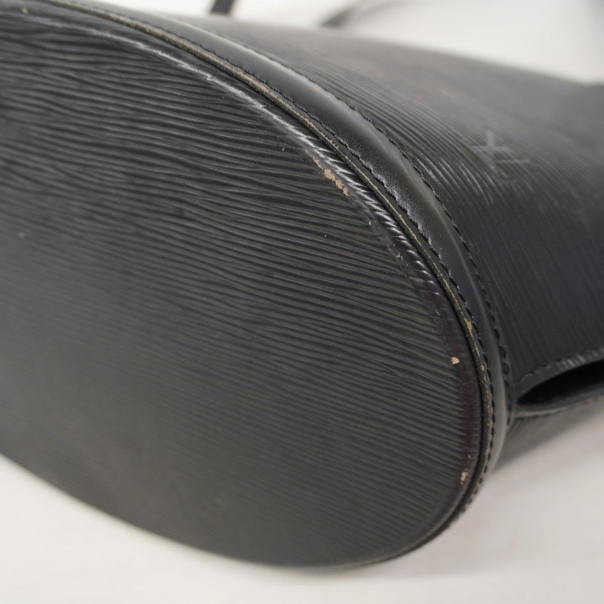 Louis Vuitton Shoulder Bag Epi Saint Jacques Shopping Noir — view 6