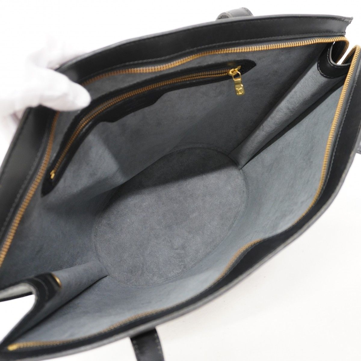 Louis Vuitton Shoulder Bag Epi Saint Jacques Shopping Noir — view 4