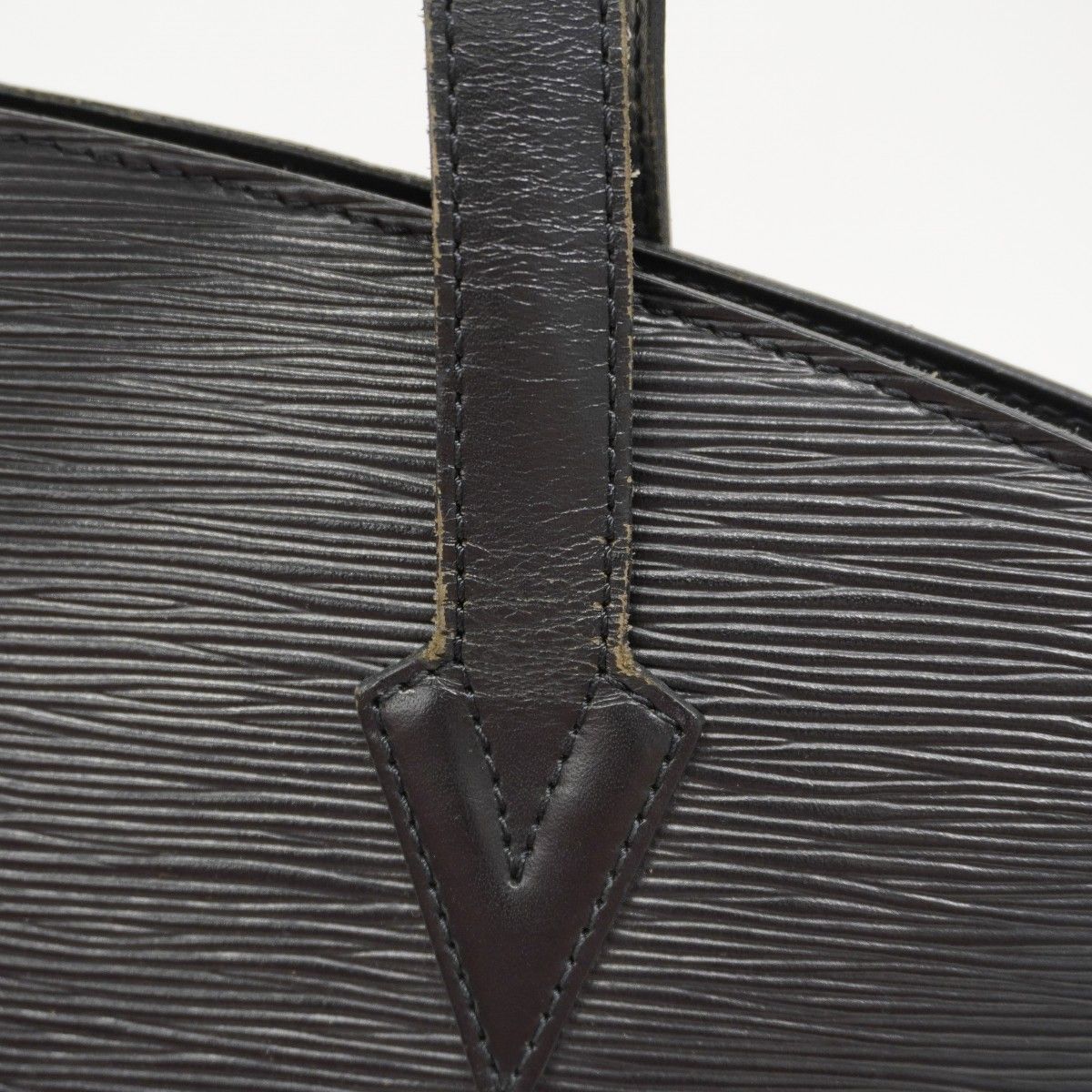 Louis Vuitton Shoulder Bag Epi Saint Jacques Shopping Noir — view 9