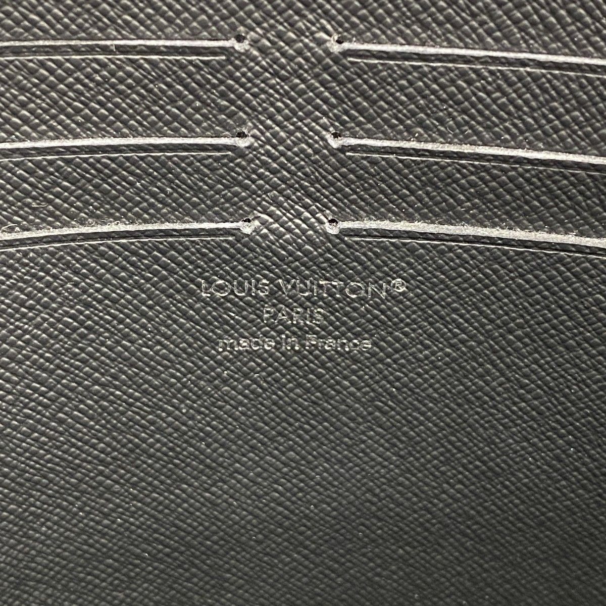 Louis Vuitton Clutch Monogram Eclipse Pochette Voyage Black — view 5