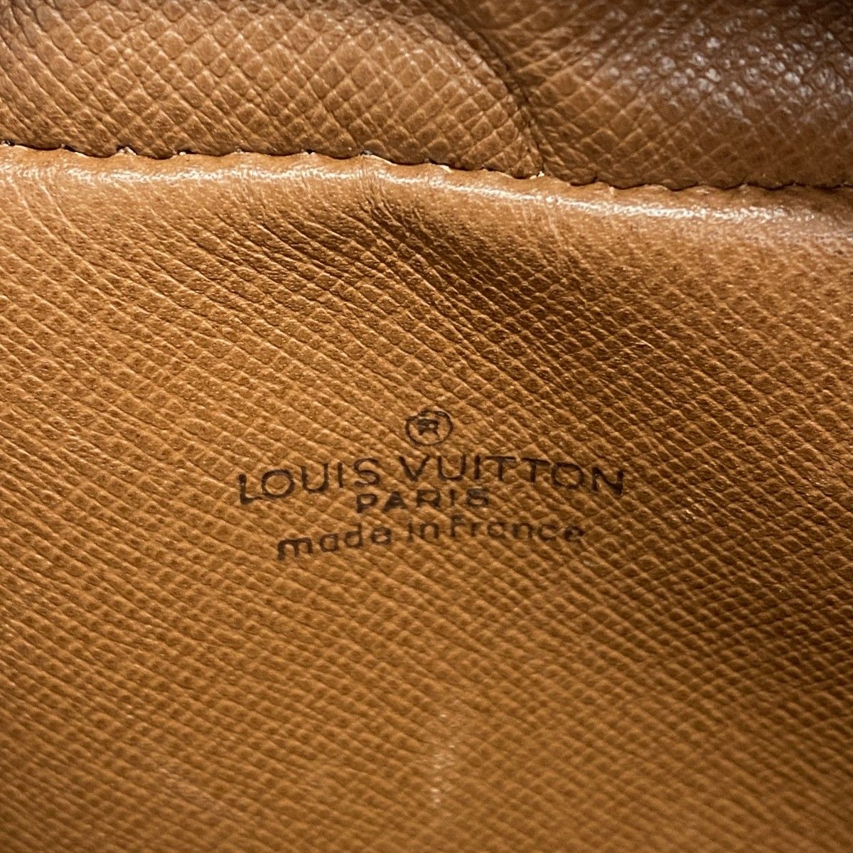 Louis Vuitton Shoulder Bag Monogram Amazon Brown — view 5