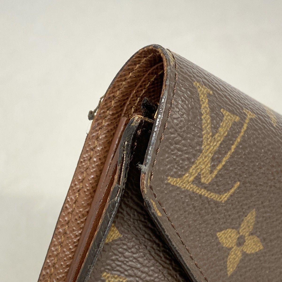 Louis Vuitton Trifold Wallet Monogram Portefeuille Victorine Brown — view 7