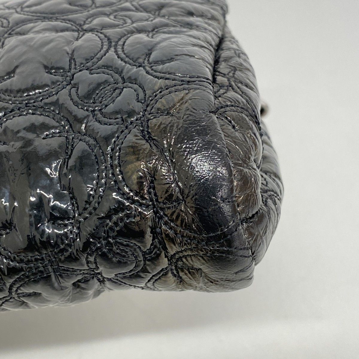 Chanel Shoulder Bag Flower Stitch Patent Leather Black Silver — view 6