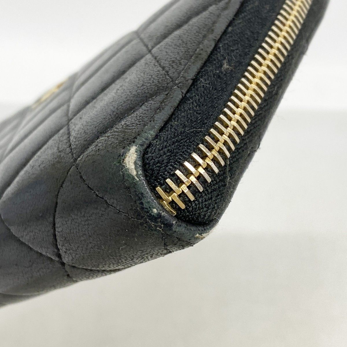 Chanel Wallet Quilted Lambskin Black Gold — view 5