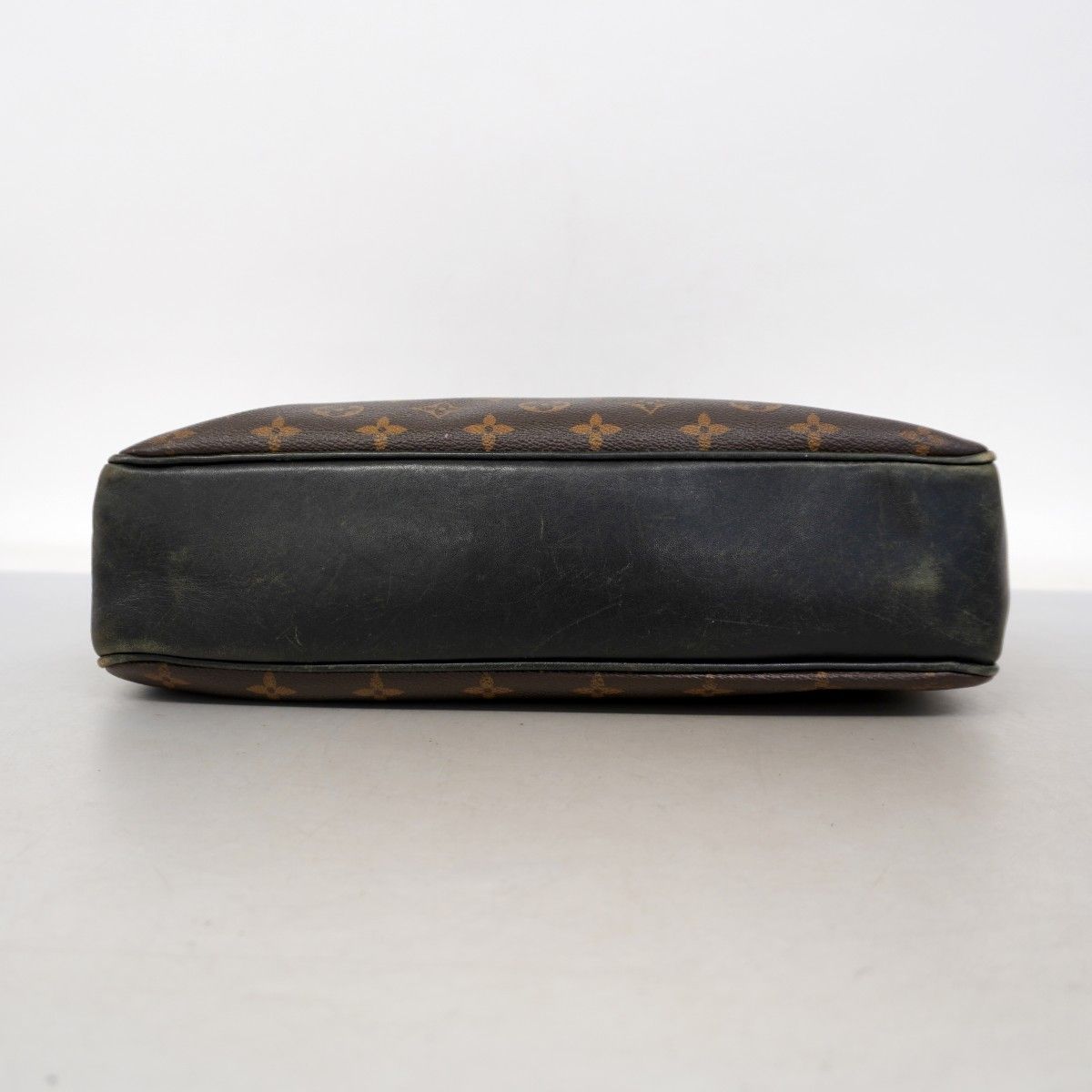 Louis Vuitton Shoulder Bag Monogram Macassar Bus GM Brown Black — view 3