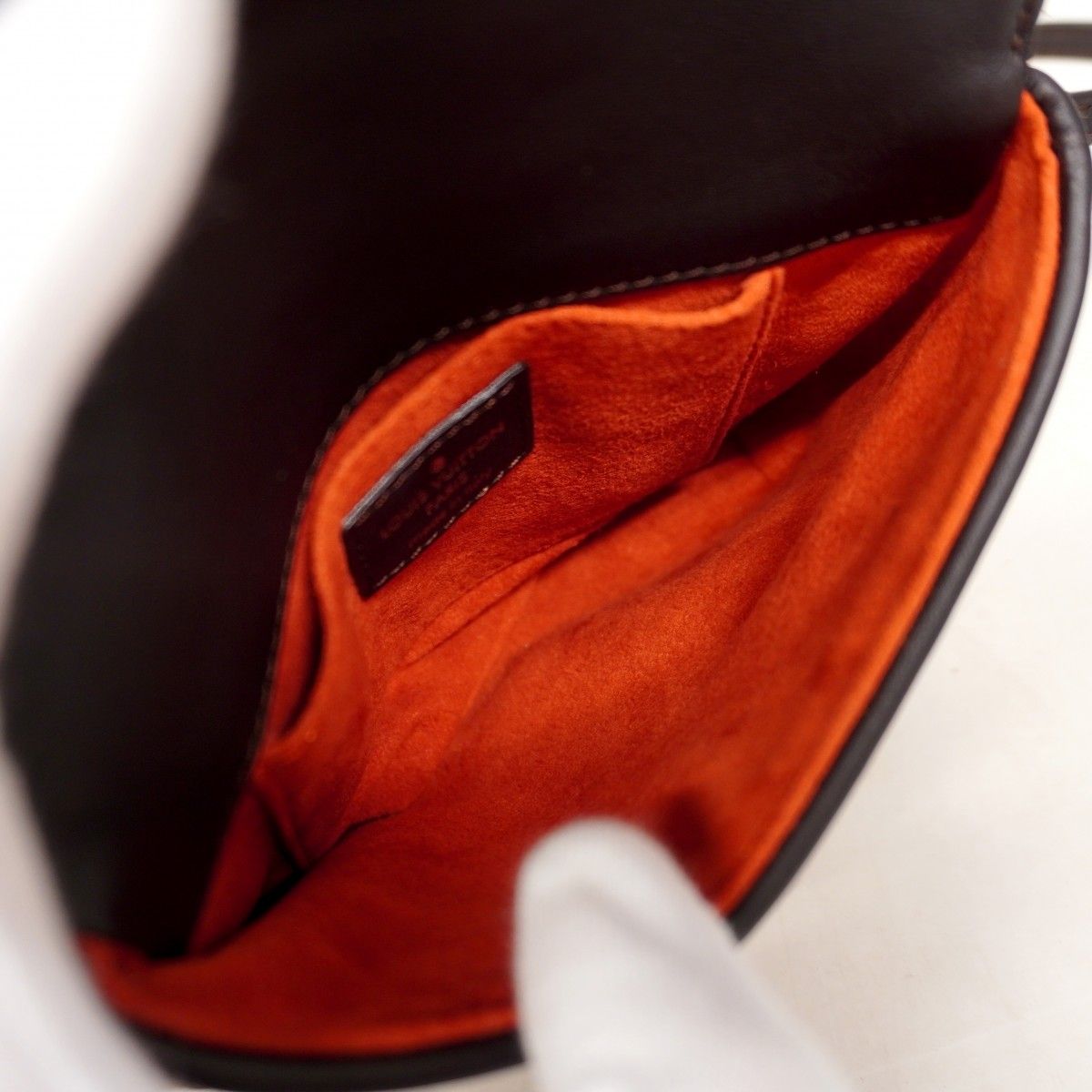 Louis Vuitton Shoulder Bag Damier Sauvage Gazelle Brown — view 4