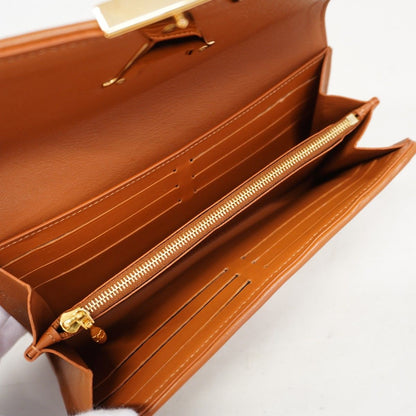 Louis Vuitton Wallet Portefeuille Capucines Beige — view 4