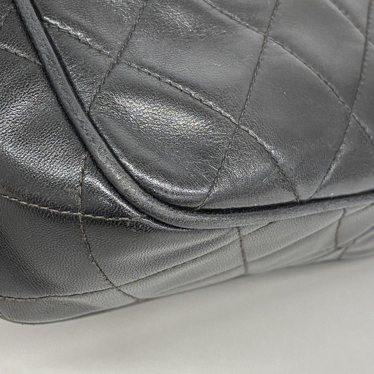 Chanel Shoulder Bag Quilted Lambskin Black Gold — view 7