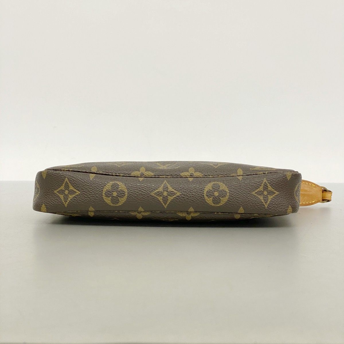 Louis Vuitton Pouch Monogram Pochette Brown — view 3