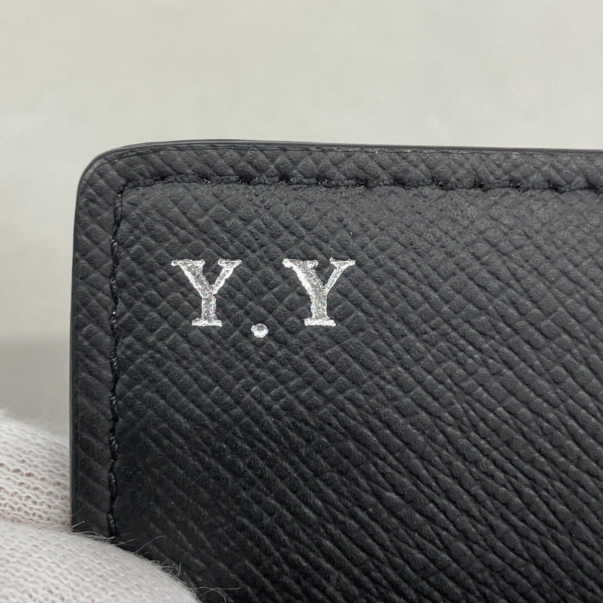 Louis Vuitton Key Case Monogram Eclipse Multicles 6 Black Key Holder — view 5