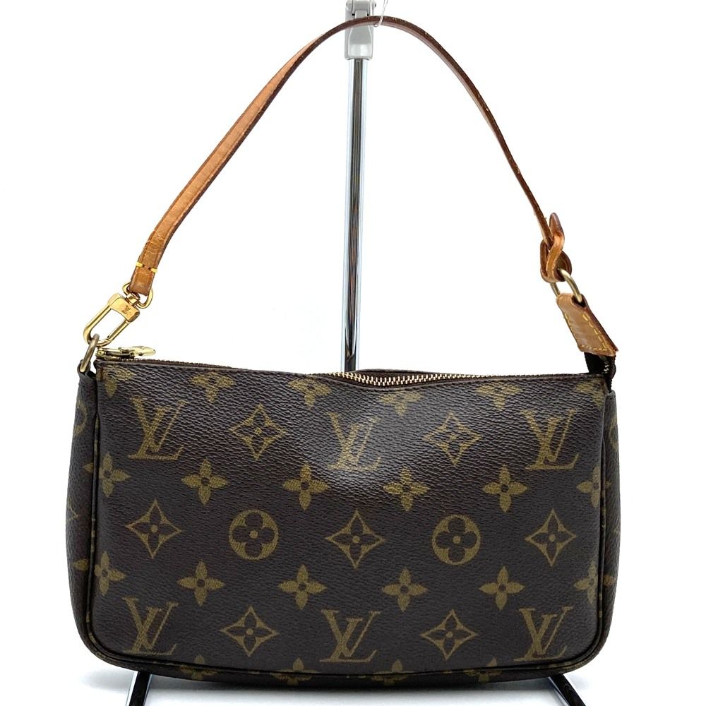 Louis Vuitton Pochette Pouch Handbag Monogram