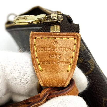 Louis Vuitton Pochette Pouch Handbag Monogram — view 7