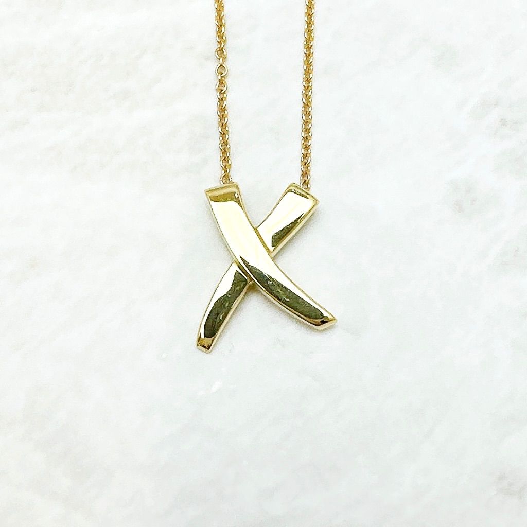 Tiffany & Co Kiss Yellow Gold Necklace 41 cm — view 3