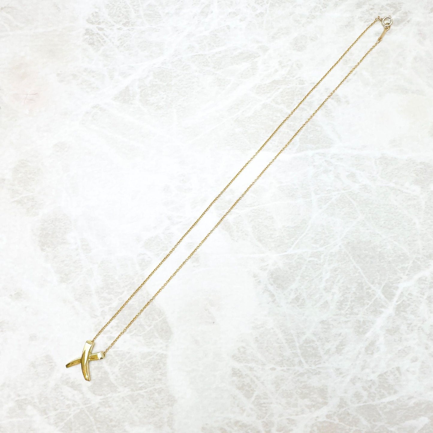 Tiffany & Co Kiss Yellow Gold Necklace 41 cm — view 4