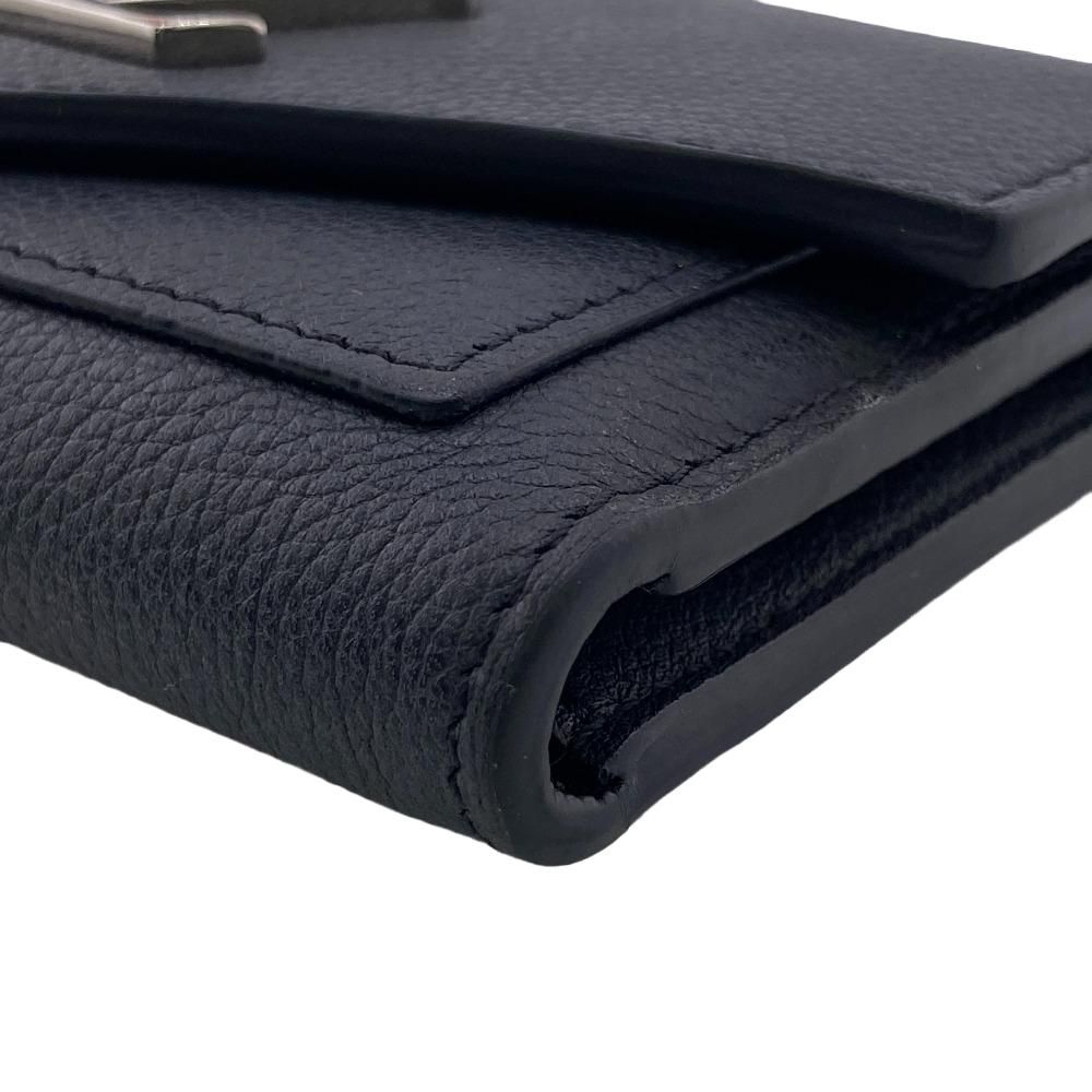 Louis Vuitton Portefeuille My Lockme Compact Taurillon Wallet — view 4