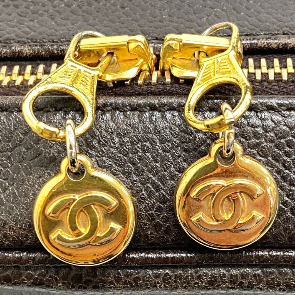 Chanel CC Logo 2-Way Caviar Leather Shoulder Bag Brown — view 6