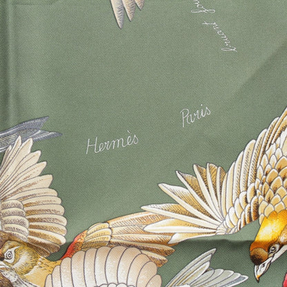 Hermes Carre 90 L'intrus Intruder Silk Bird Scarf Green — view 7