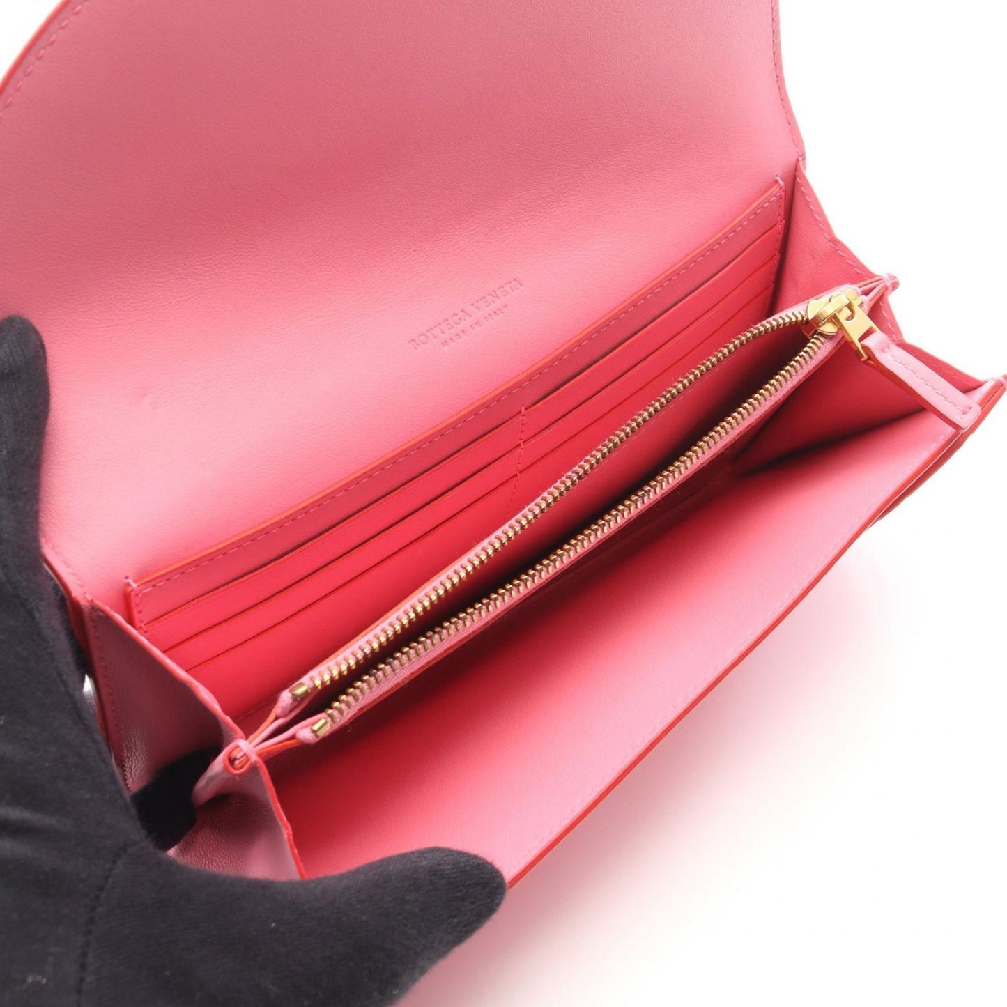 Bottega Veneta Bi Foldlong Wallet Intreccia Red Pink Leather — view 3