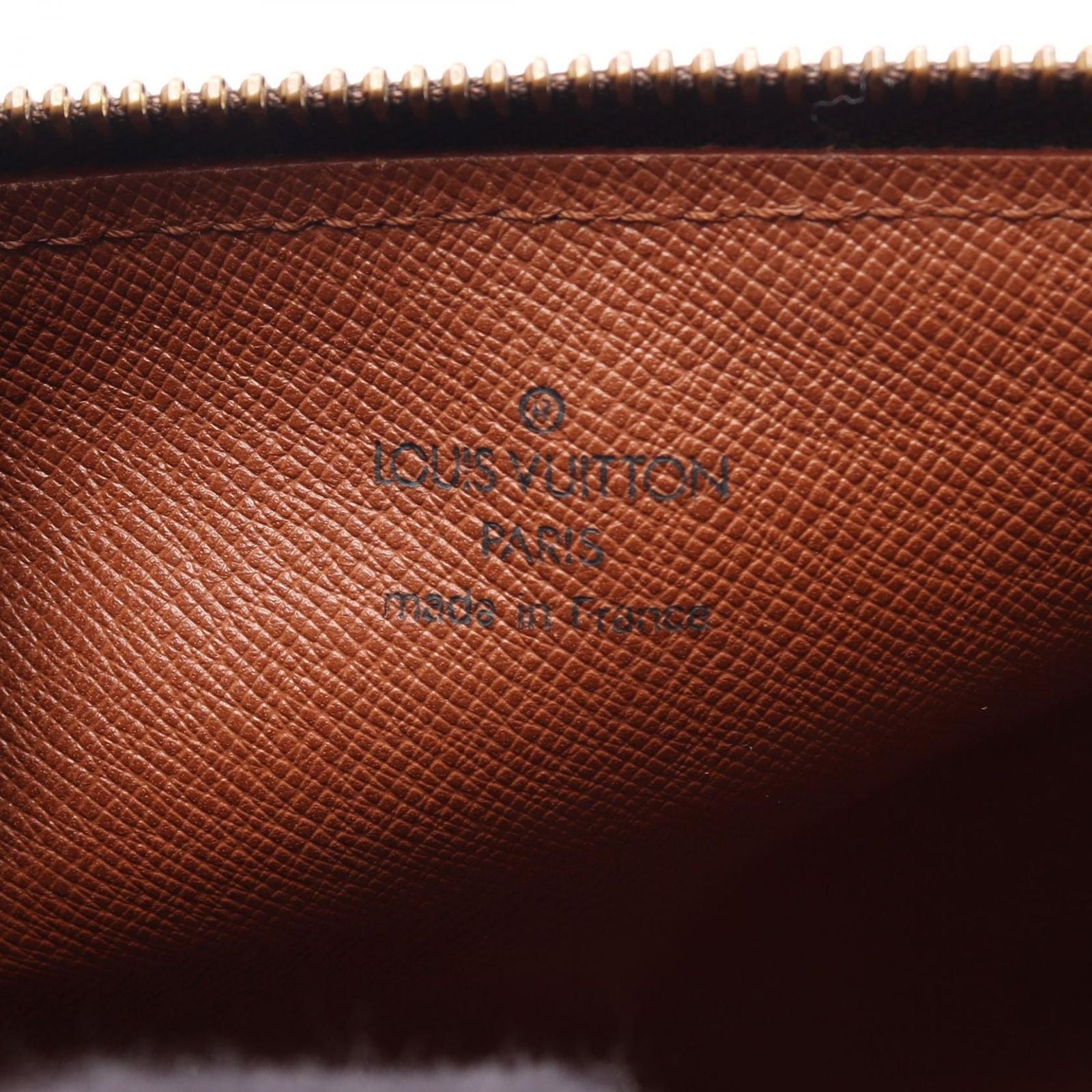 Louis Vuitton Handbag Leather yonpm — view 4