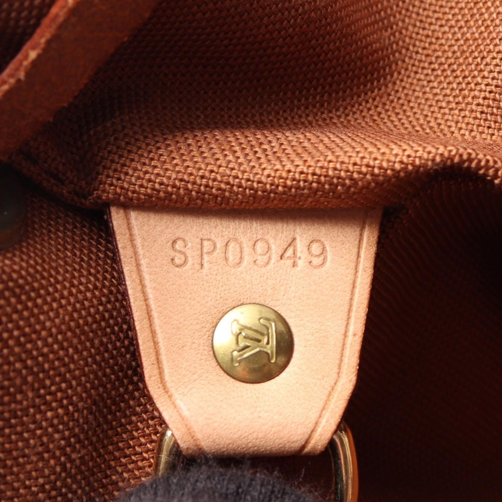 Louis Vuitton Backpack Back Montsouris GM Leather — view 5