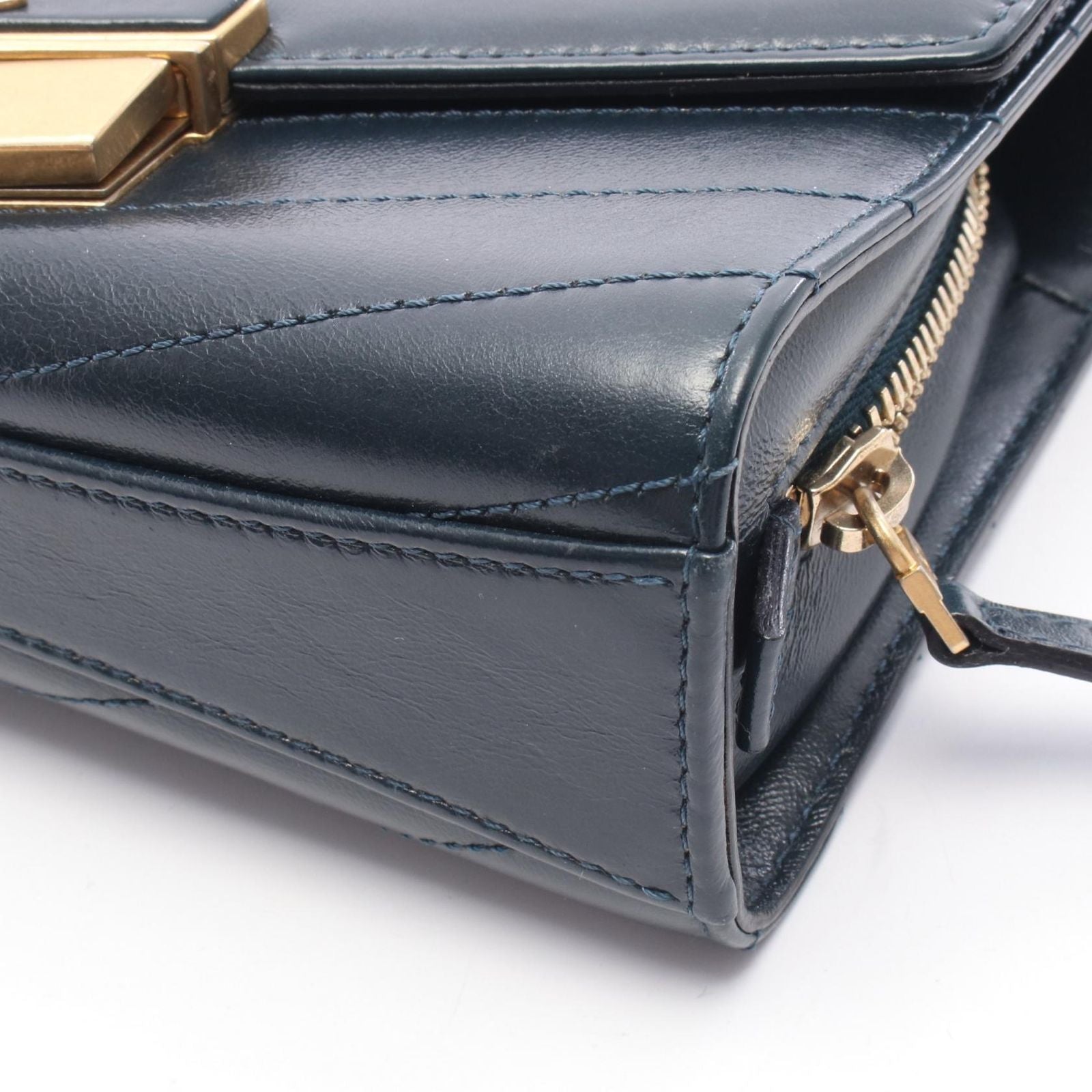Chanel Shoulder Bag Chezblanc Stitch Medal Navy Leather Flap — view 7