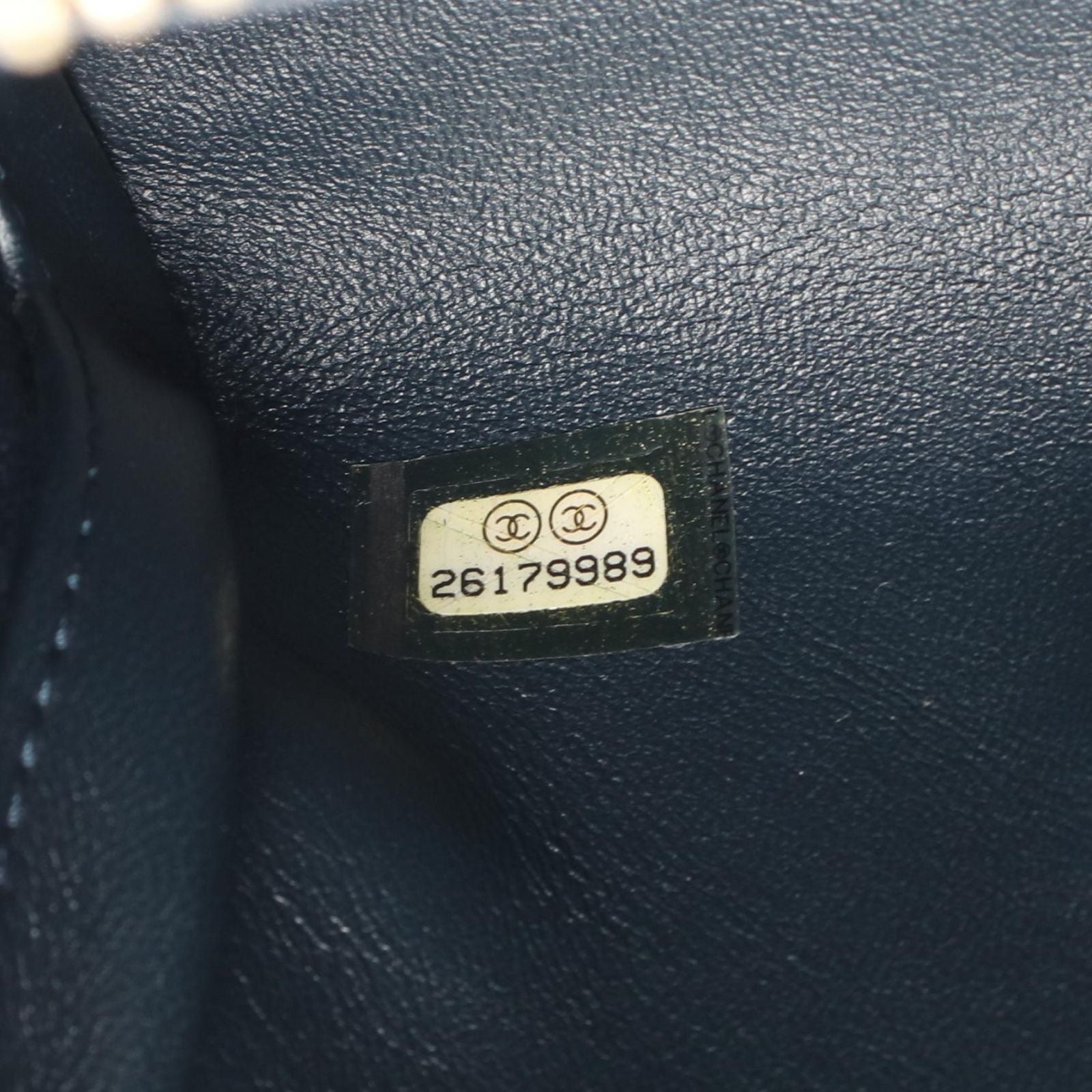 Chanel Shoulder Bag Chezblanc Stitch Medal Navy Leather Flap — view 5