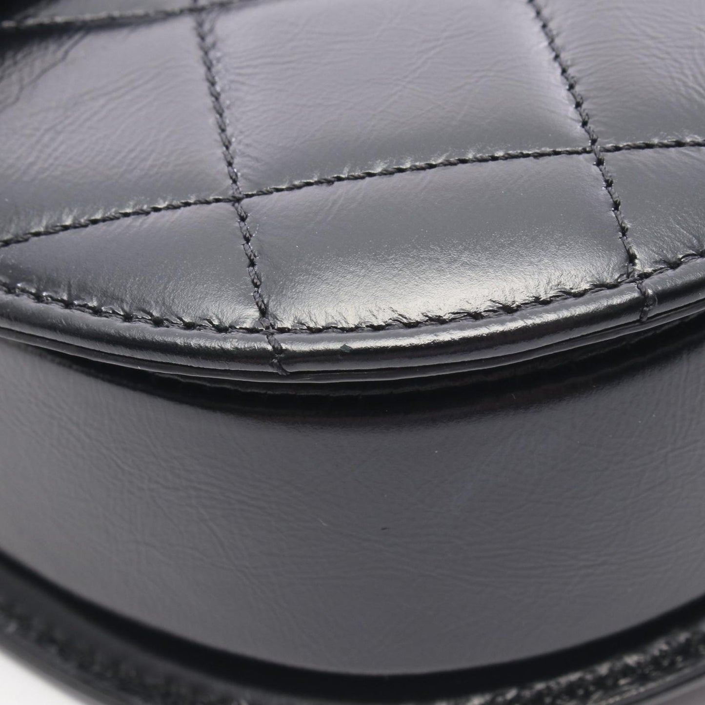 Chanel Shoulder Bag Quilted Black Leather Chain — view 8