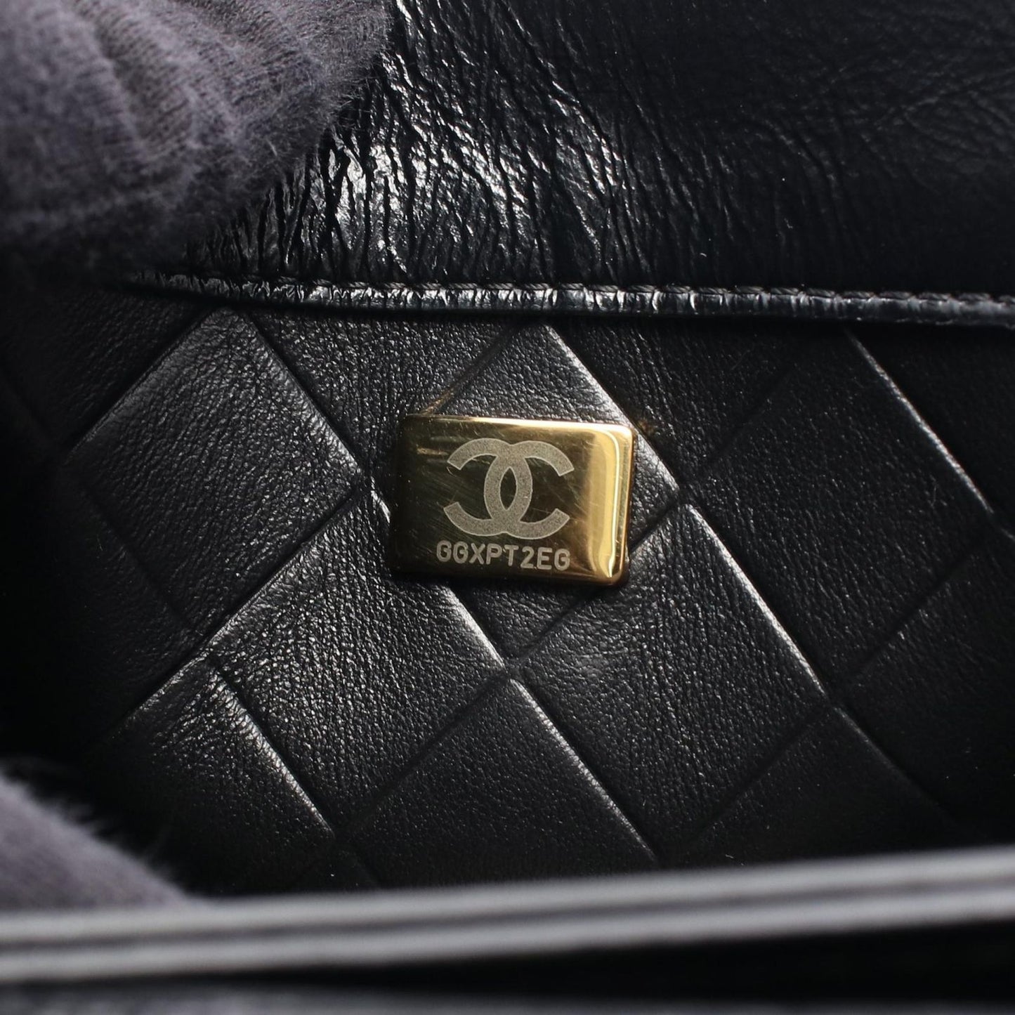 Chanel Shoulder Bag Quilted Black Leather Chain — view 5
